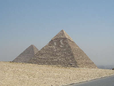 ピラミッド3